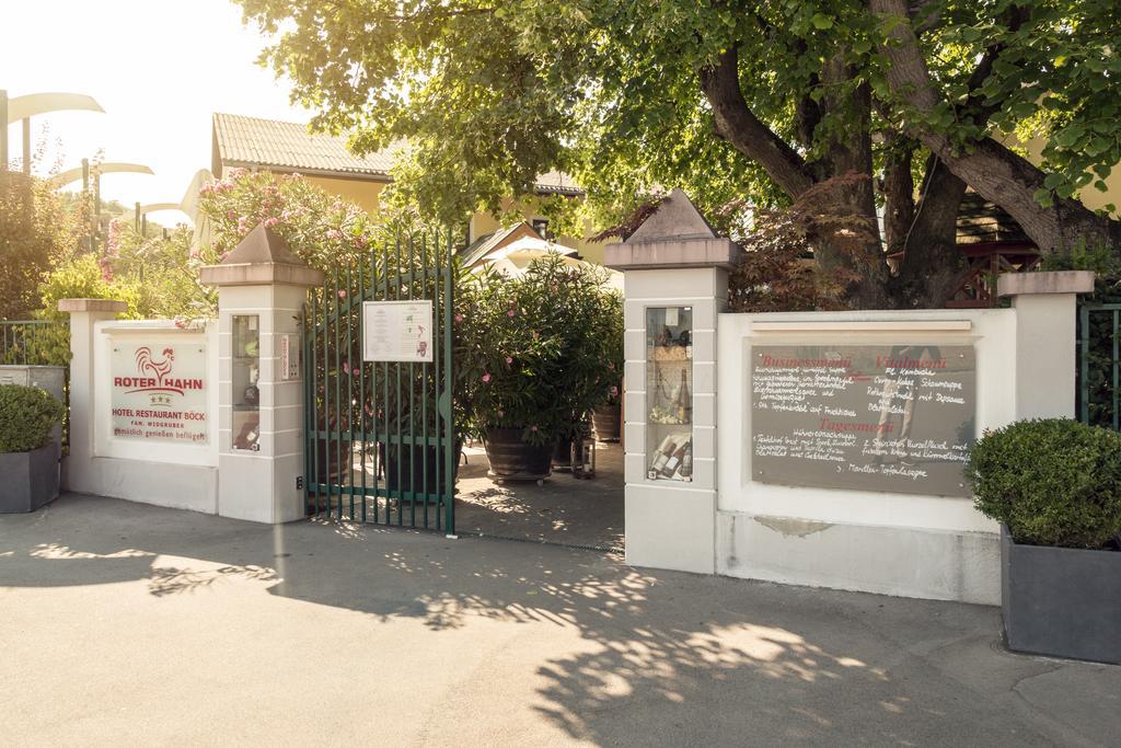 Hotel Restaurant Boeck "Roter Hahn" Sankt Polten Bagian luar foto