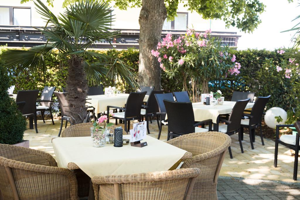 Hotel Restaurant Boeck "Roter Hahn" Sankt Polten Bagian luar foto